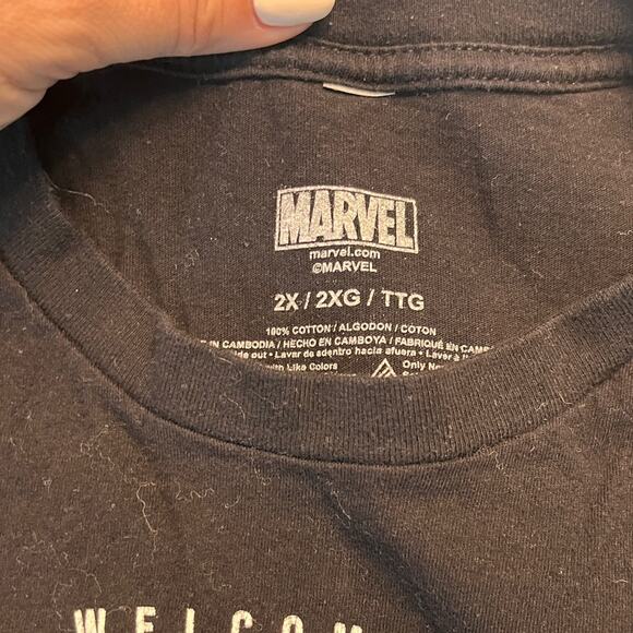 Marvel Men’s Black Spider-Man and Venom Welcome to my Neighborhood T Shirt 2XL - Picture 3 of 8